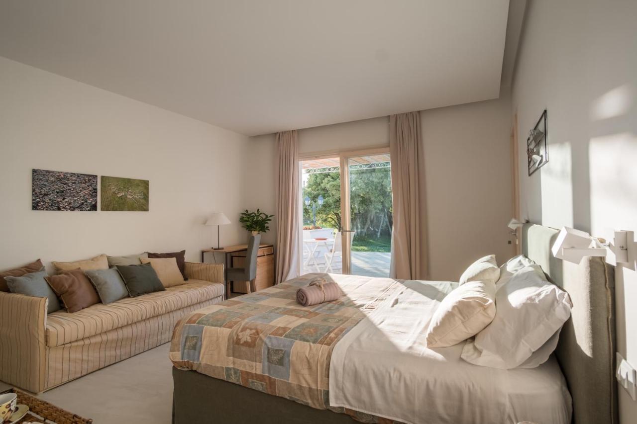 Tenuta Donnanna Agriturismo&Glamping Galatone Exterior photo