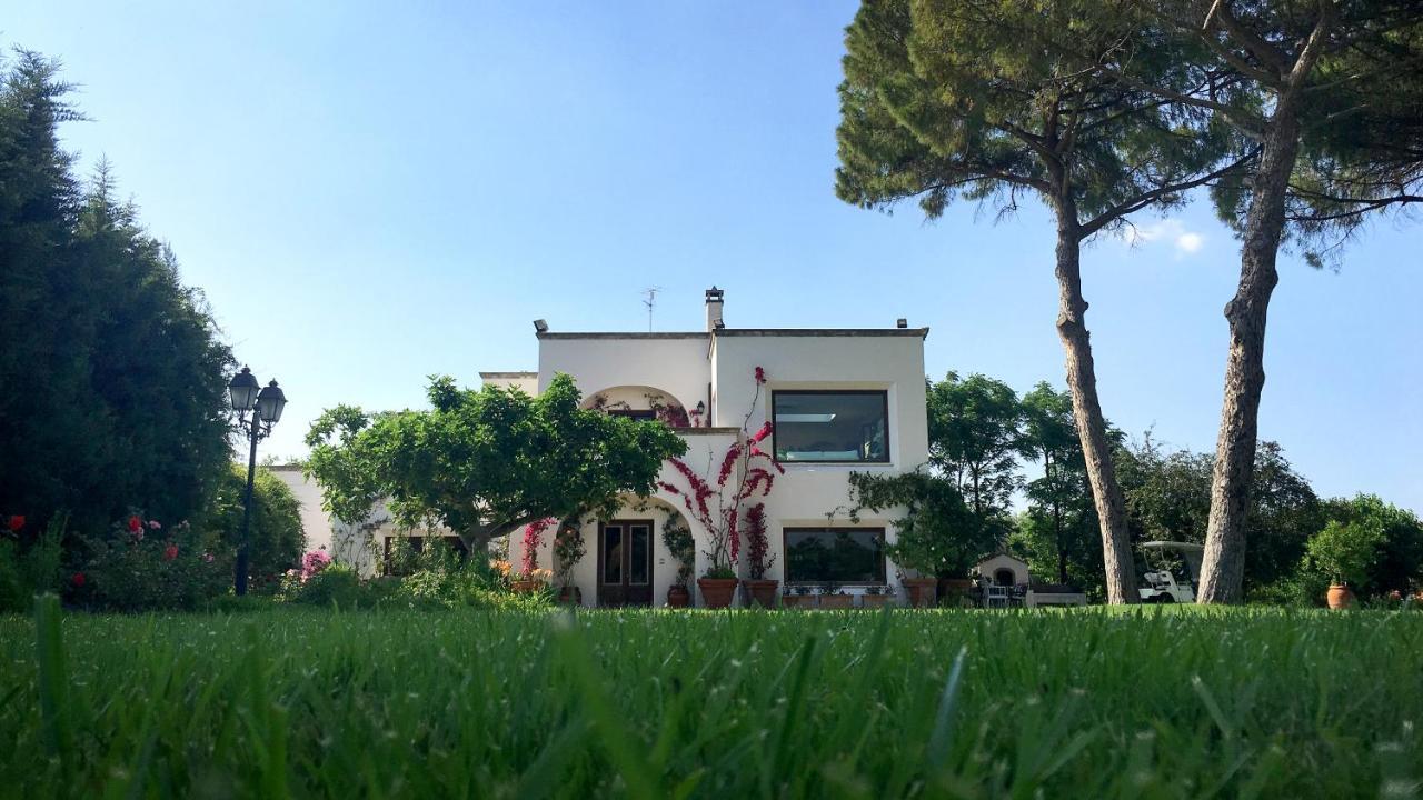 Tenuta Donnanna Agriturismo&Glamping Galatone Exterior photo