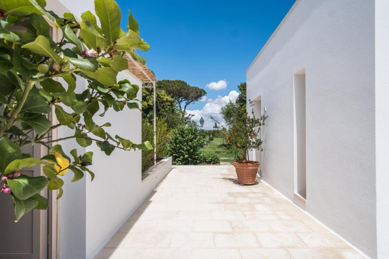 Tenuta Donnanna Agriturismo&Glamping Galatone Exterior photo